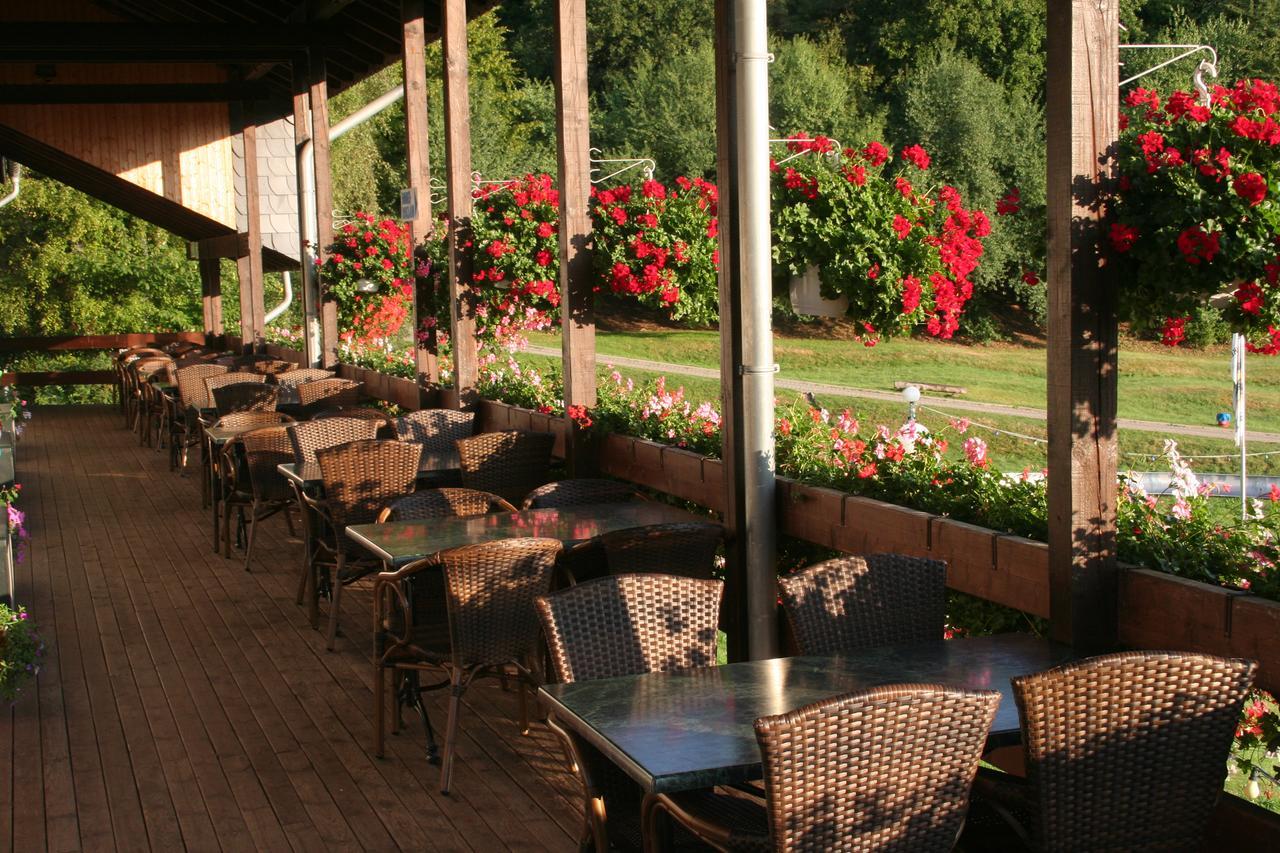 Hotel-Restaurant-Eifeltor Mechernich Exterior photo
